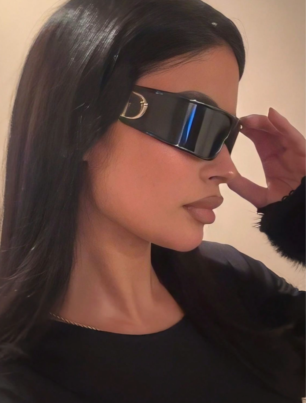 Chrissy Shield Sunnies