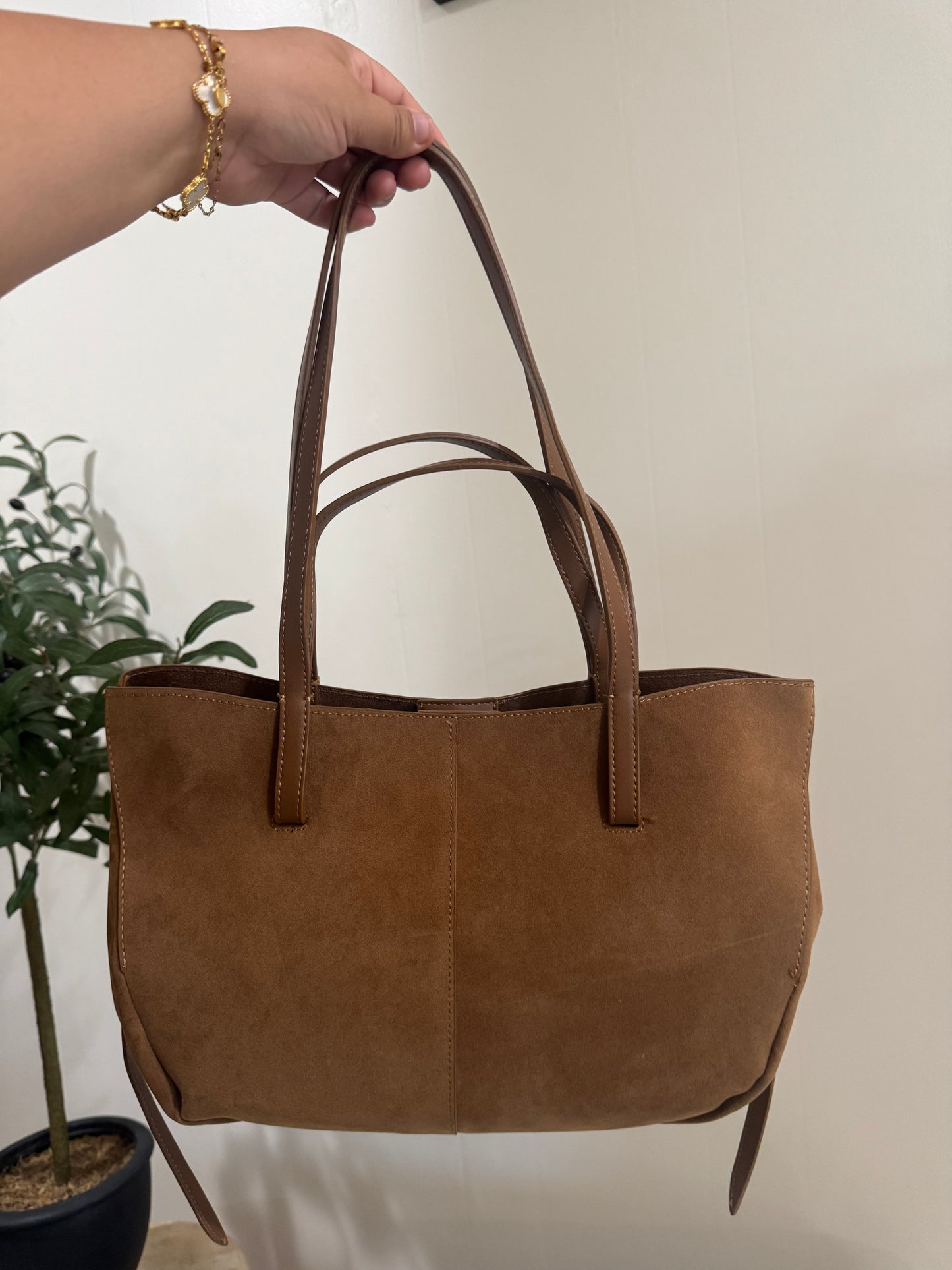 polly suede shoulder tote