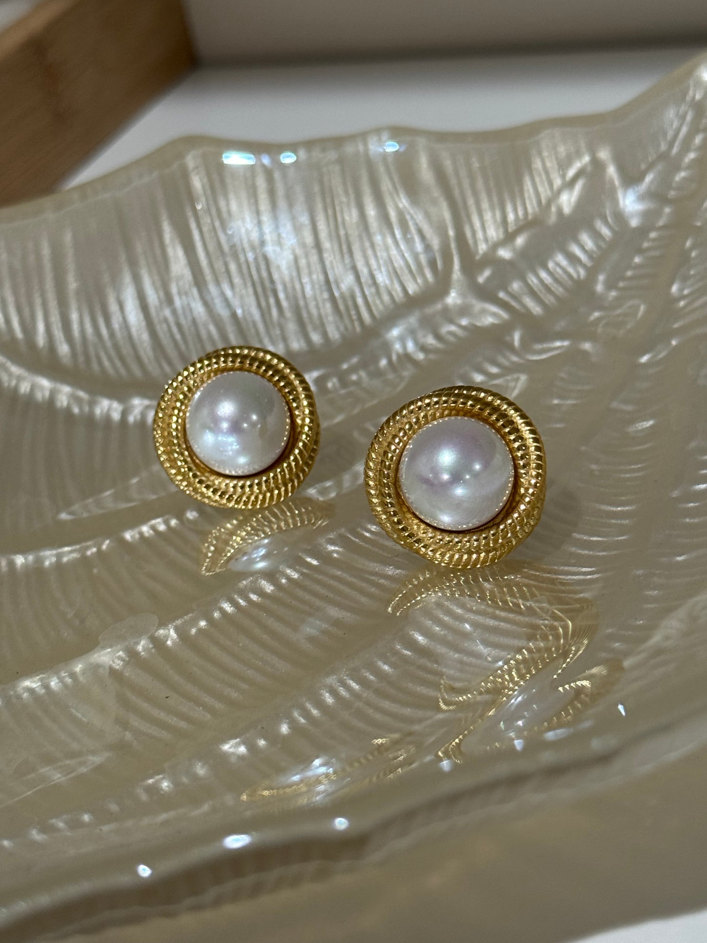 Alexia Pearl Studs