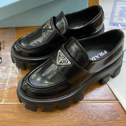 ** PRE ORDER PRADI LOAFERS