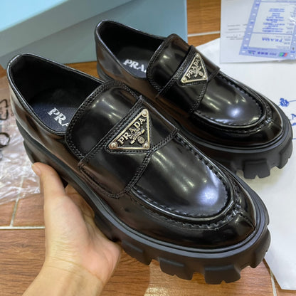 ** PRE ORDER PRADI LOAFERS