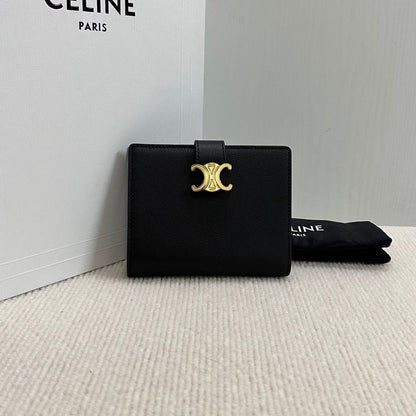 ** pre order chelly wallet