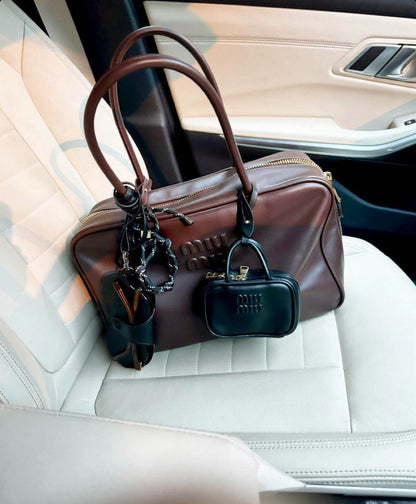 * PRE ORDER MIMI HANDLE BAG