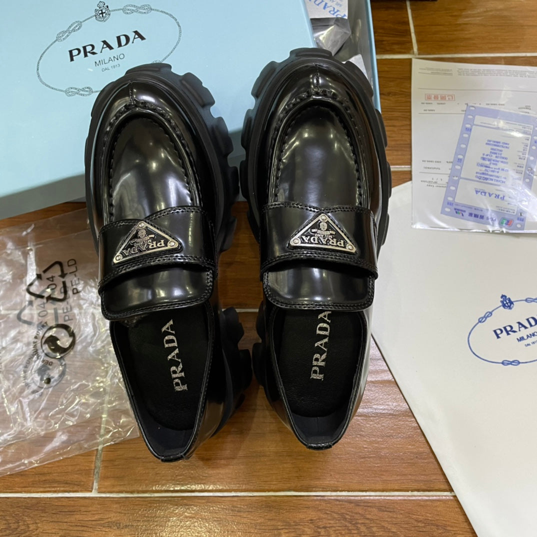 ** PRE ORDER PRADI LOAFERS