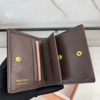 * Pre Order Maple Wallet *