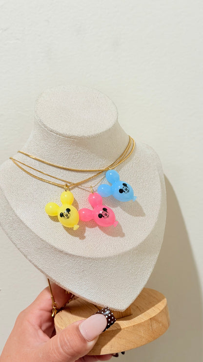 Balloon necklace
