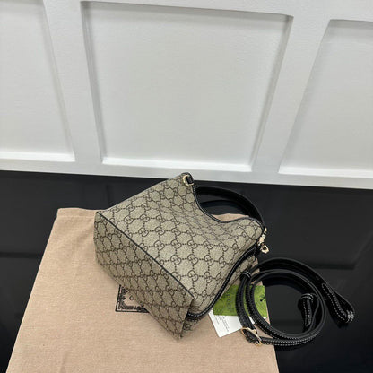 Moni Bucket Bag