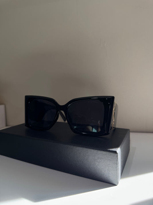 Mob Wife Sunnies