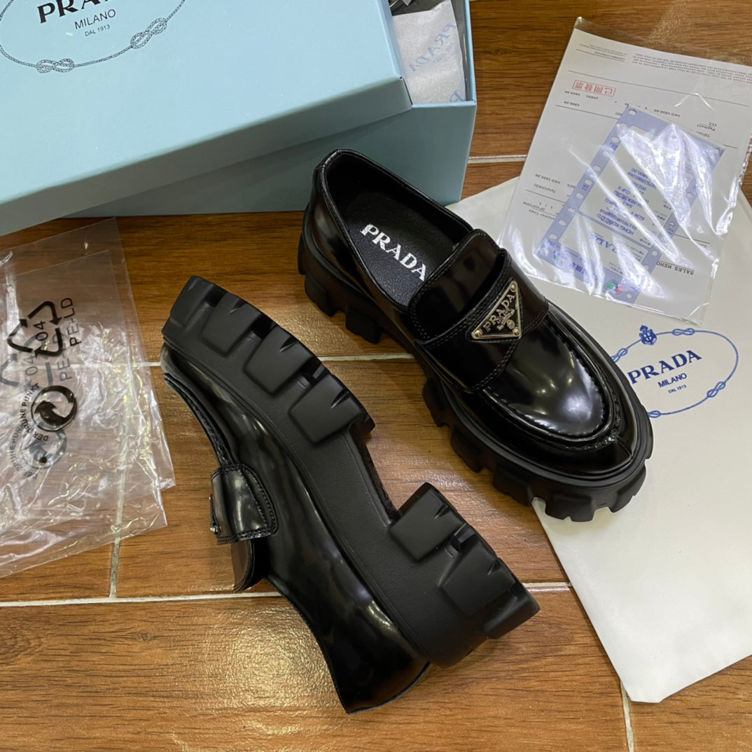 ** PRE ORDER PRADI LOAFERS