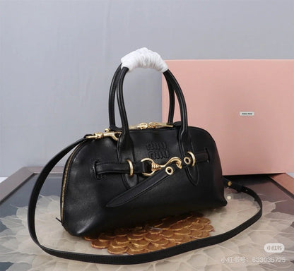 * PRE ORDER Nikki Handle Bag