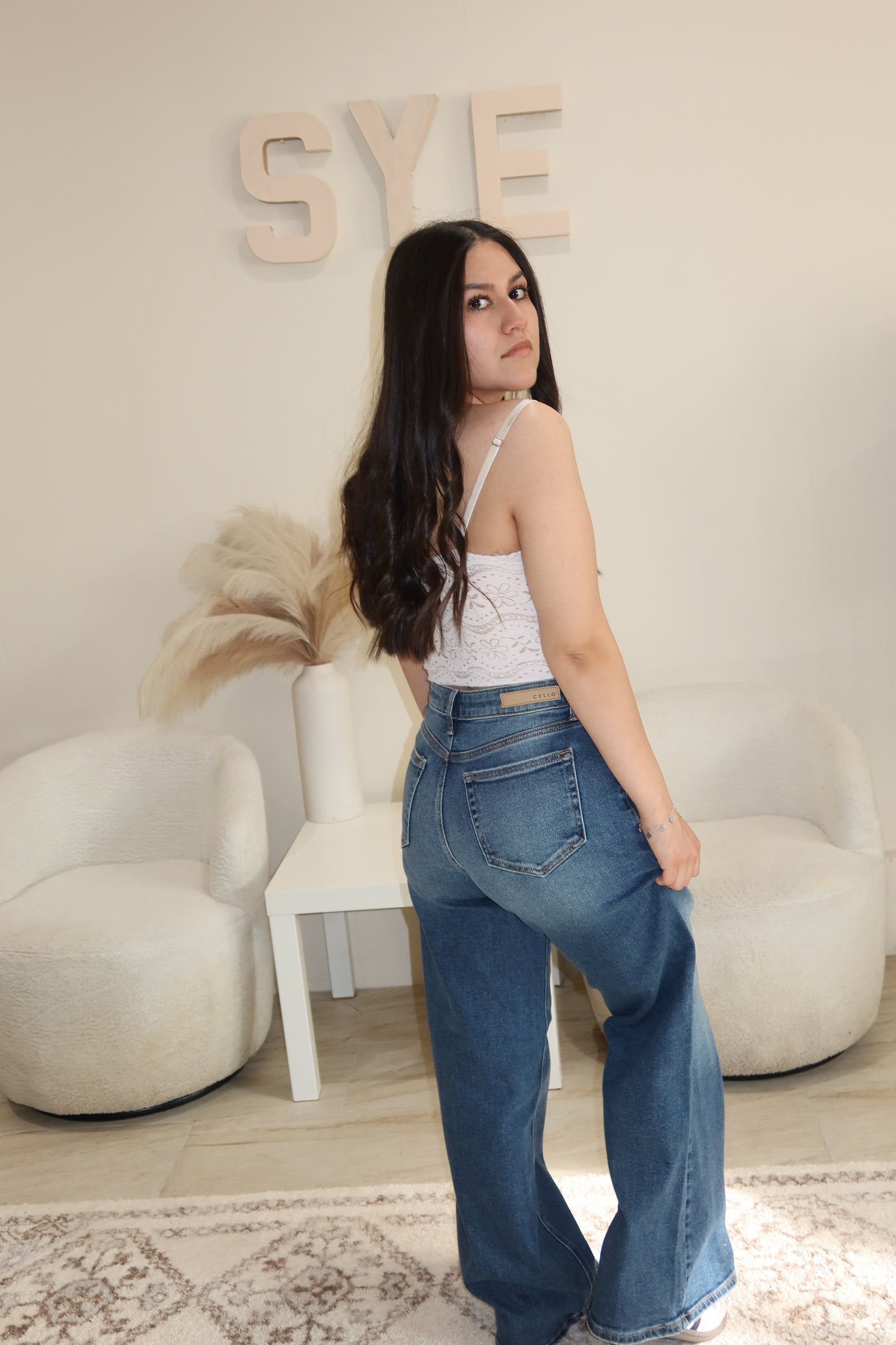 Arely Jeans