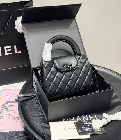 ** Pre Order Carmen Crossbody