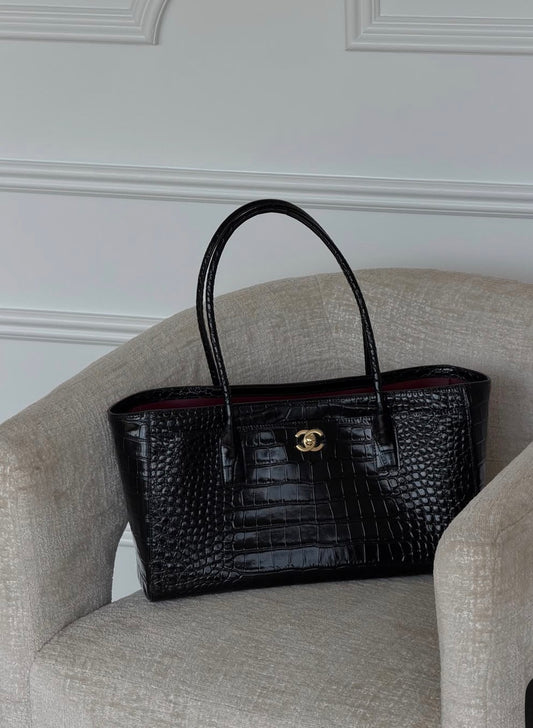 *** PRE ORDER Chelsea Bag
