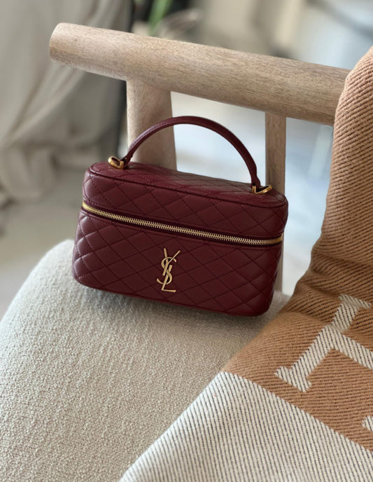 ** PRE ORDER Crystal Crossbody
