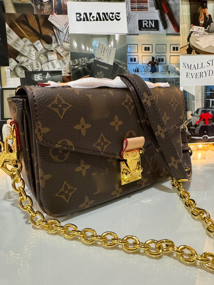 ** PRE ORDER Multi Girly Crossbody