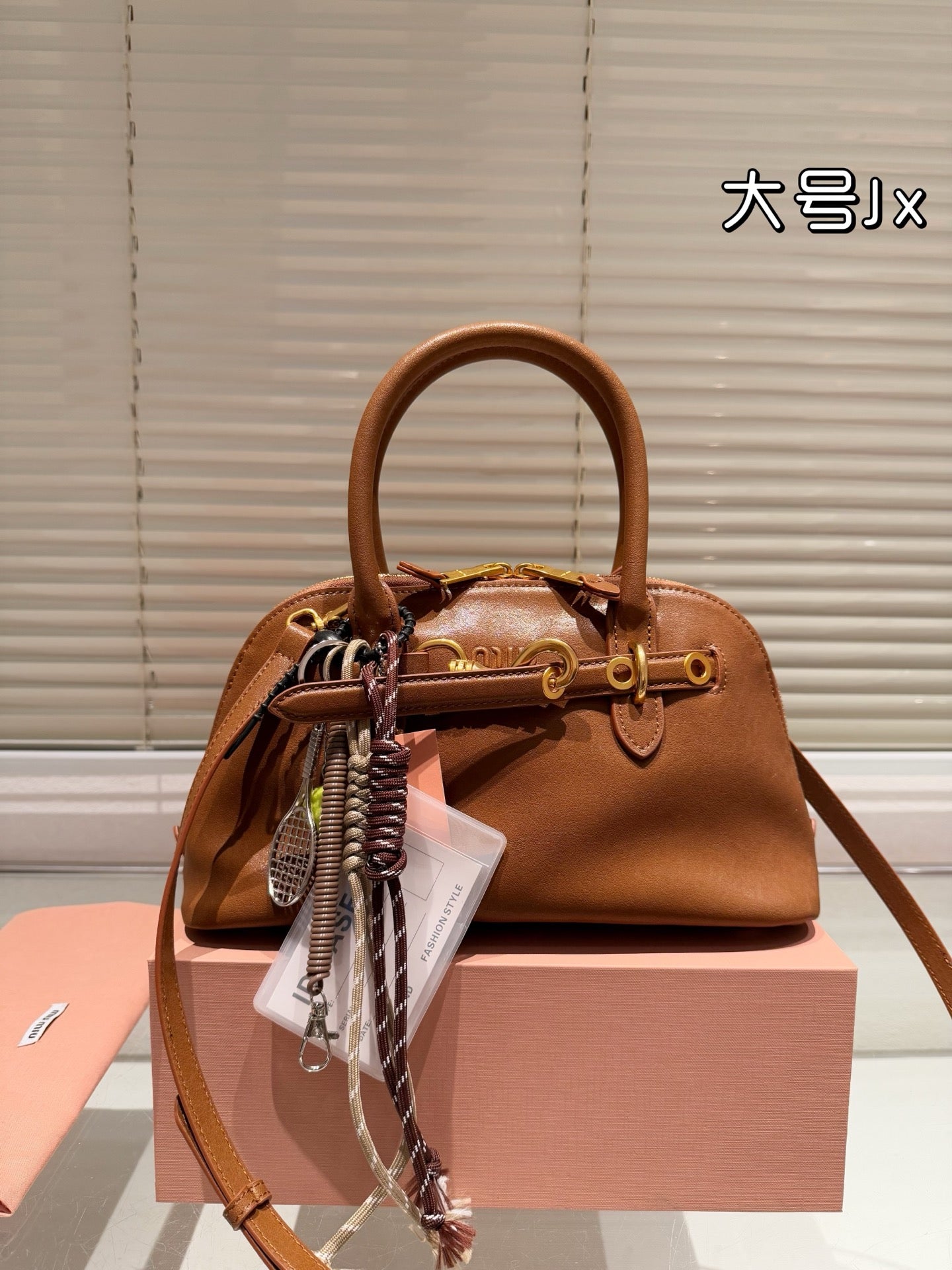 * PRE ORDER Nikki Handle Bag